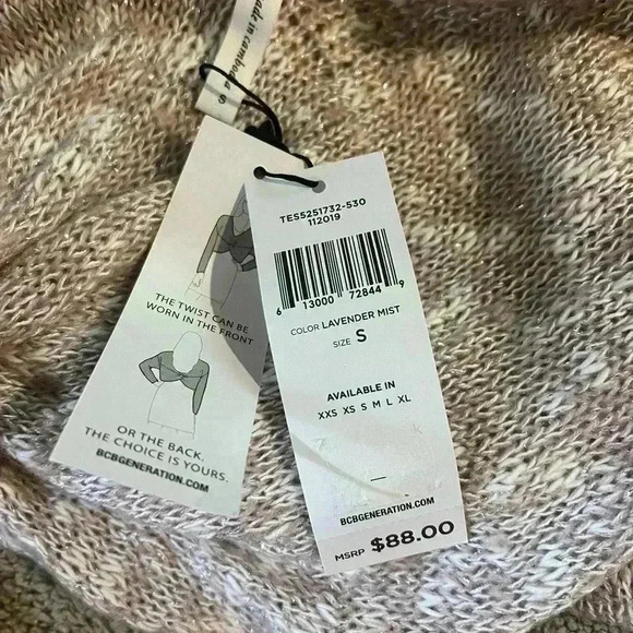 BCBGeneration Women's Lavender Mist Twist Hem V-Neck Crop Sweater Size multiple - Picture 8 of 9